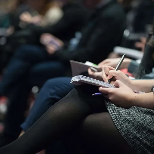Comprendre les indicateurs économiques du territoire avec leterritoireentreprise.fr